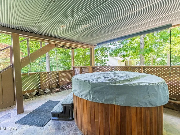 1806 Perimeter Dr — Photo 23
