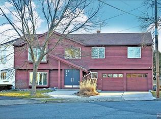 40-17 Paterson St, Fair Lawn, NJ 07410