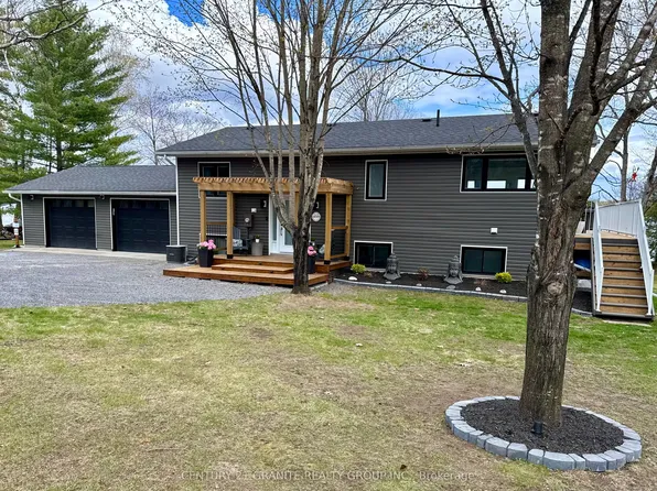 1012 Black Rd, North Frontenac, ON K0H 1B0