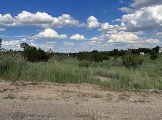 28 Cactus Rd, Edgewood, NM 87015