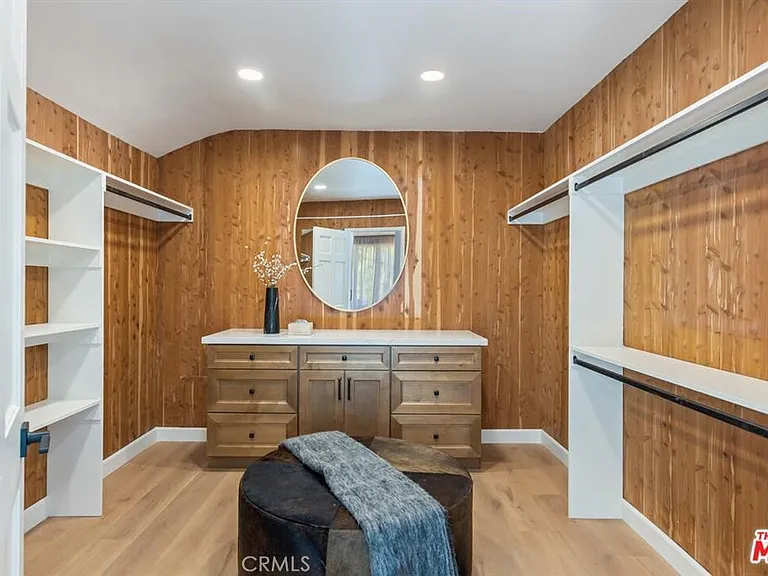 3217 Longridge Ave — Photo 18