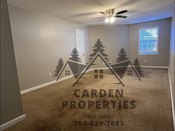 3rd image of 228 Meadowbrook Rd