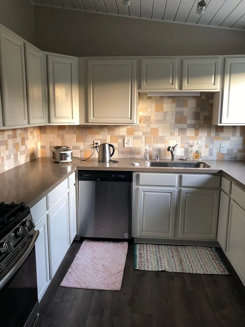 Charming 3-Bedroom Home on Cul-de-Sac, available Dec 1st — Photo 3