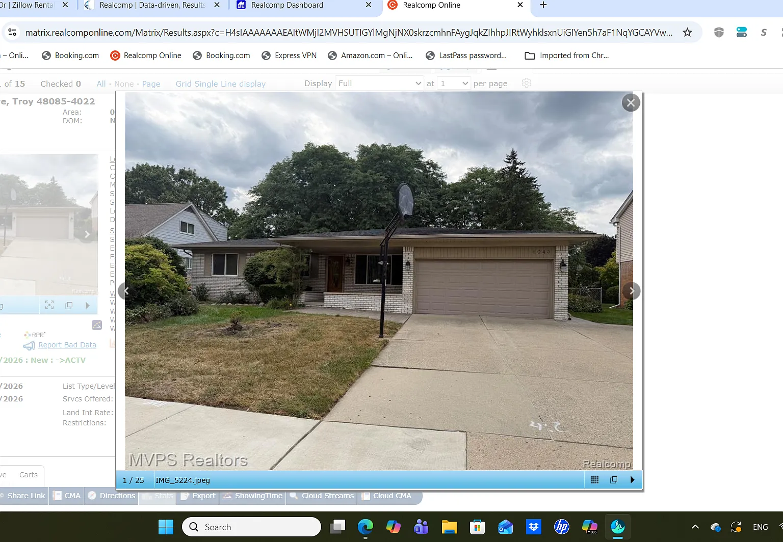3 bed, 2.5 bath, 1800 sqft, $2,800 — Photo 1