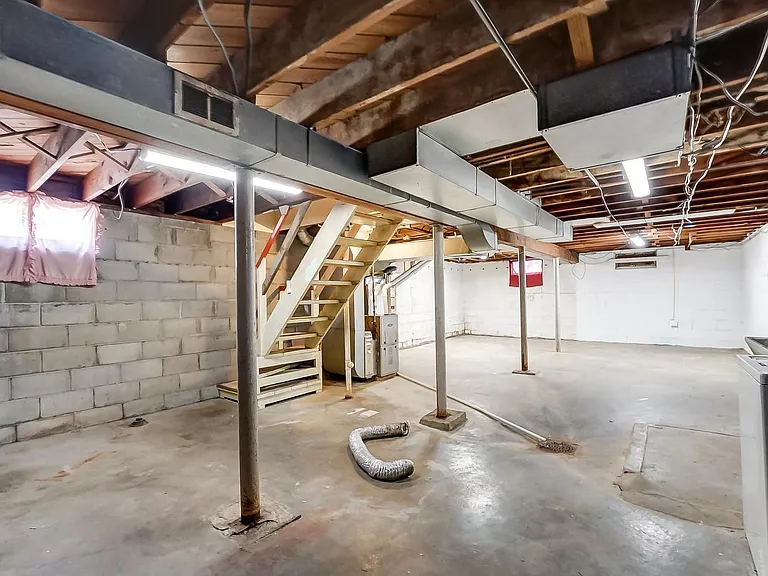 1908 Emerson Ave — Photo 21