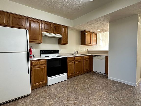 4th image of 723 E Sherwood Hills Dr