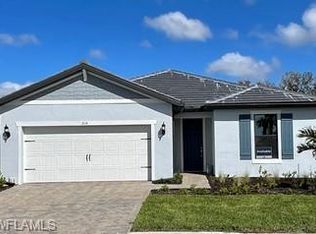 2114 Yellowfin Cir, Naples, FL 34114