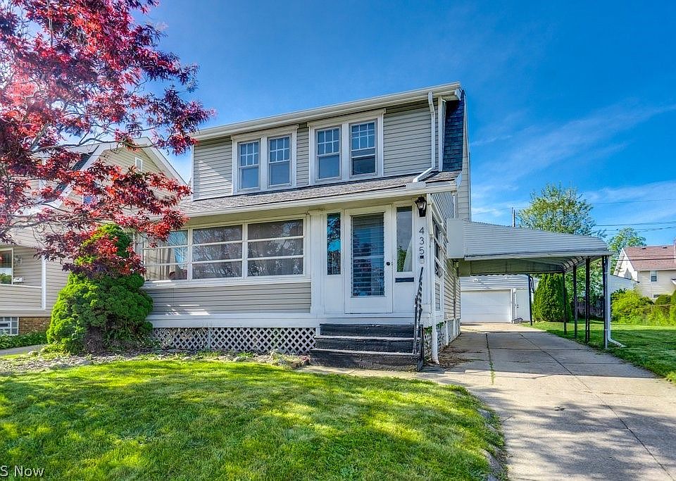 1st image of 435 Selden Ave