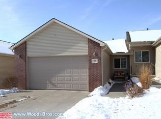 611 Cedar St, Hickman, NE 68372