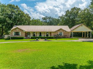 6031 Blueberry Ln, Crestview, FL 32536