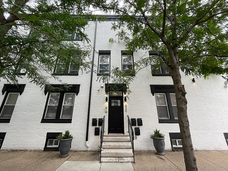 630 S 19th St #1R — Photo 1