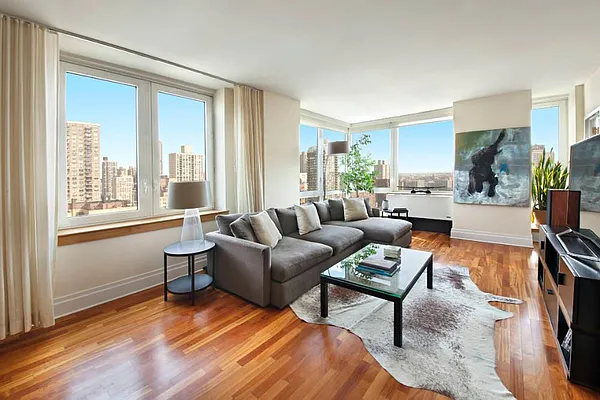 Rented by Town Residential | media 1