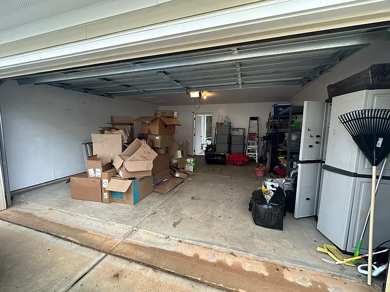 124 Spring Pine Ln — Photo 24
