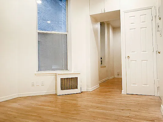 Rented by AJ Clarke | media 4