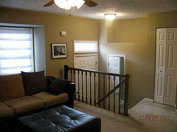 2nd image of 80 Courtshire Ln