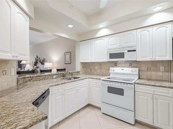 4th image of 4160 Sawgrass Point #103