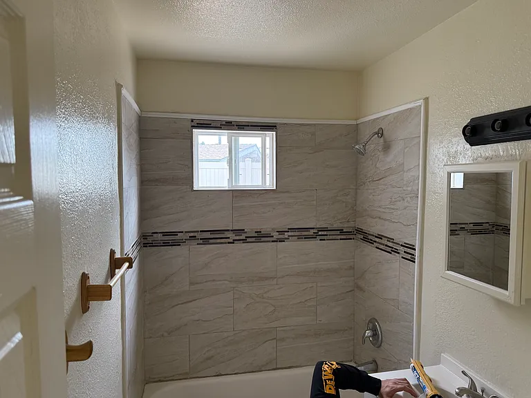 1350 Windmill Rd #1 — Photo 3