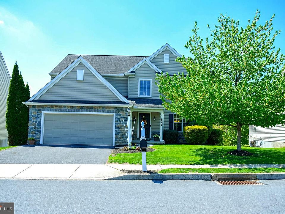 1st image of 2034 Liberty Dr