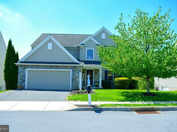 2034 Liberty Dr, Mechanicsburg, PA 17055