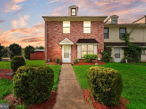 904 Blake Dr, Mays Landing, NJ 08330