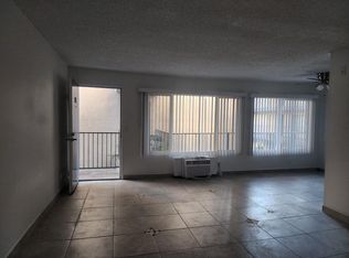 8530 Cedros Ave APT 11, Panorama City, CA 91402