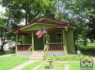 718 NE Arter Ave, Topeka, KS 66616