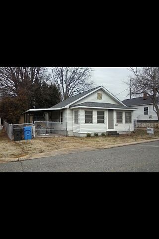 1st image of 106 Owens St