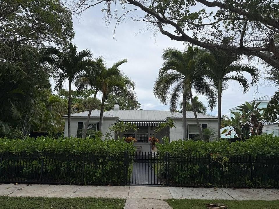 1st image of 219 31st Street