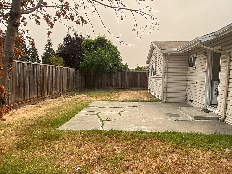 5278 Dupont Ave — Photo 14