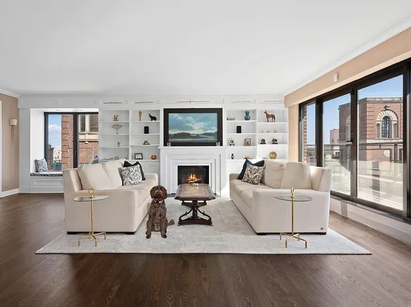 440 E 57th St Unit Penthouse, New York, NY 10022