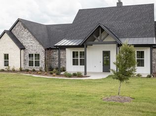 3094 Willow Rd, Celeste, TX 75423