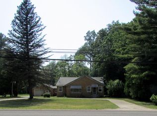 1619 Whitehall Rd, Muskegon, MI 49445