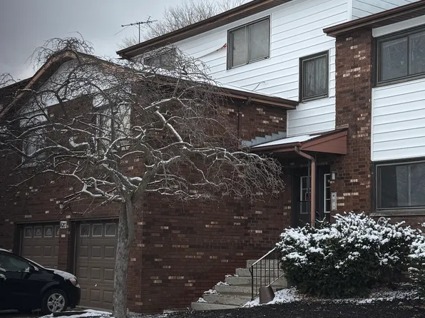 620 N Elmer St APT A, Griffith, IN 46319