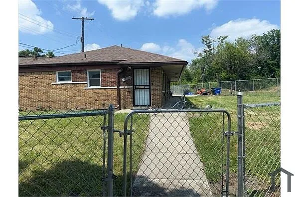 Building Photo - 4370 Clements St #1