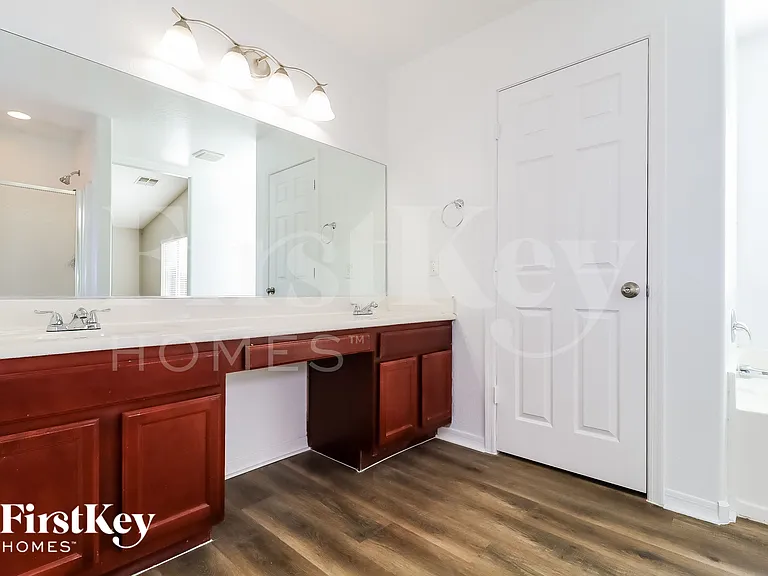 21797 W Sonora St — Photo 10