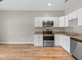 Devil's Glen Townhomes, Bettendorf, IA 52722