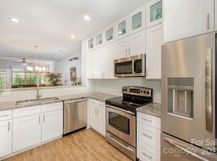 15318 Coventry Court Ln, Charlotte, NC 28277