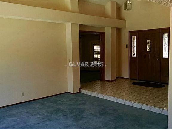 3rd image of 9100 Emerald Cove Ct
