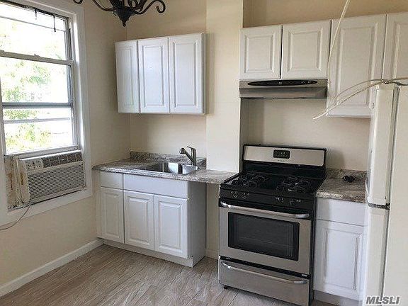 3rd image of 3224 30th St #2