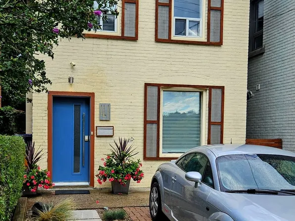 41 Windermere Ave, Toronto, ON M6S 3J3