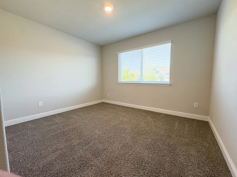 613 Breckenridge Park Dr — Photo 16