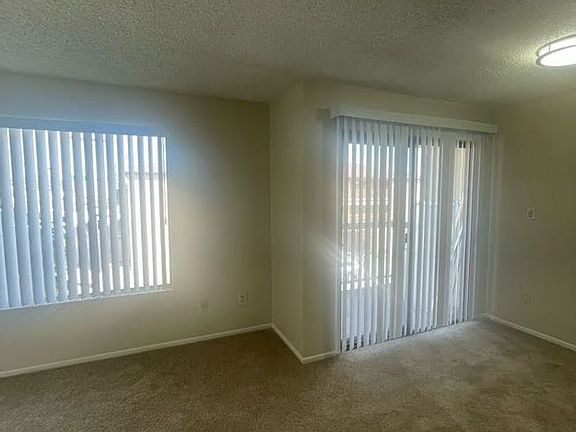 3rd image of 1111 W 14th St APT 6