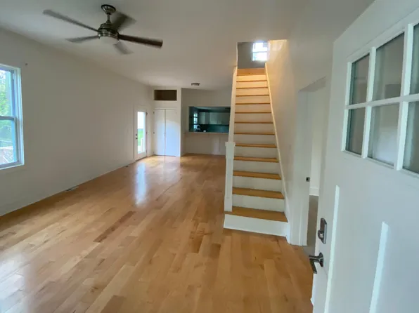 35 Circle St, Taylors, SC 29687