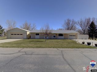 2083 Sage Rd, Casper, WY 82604