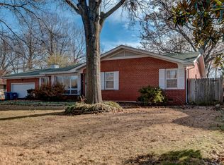 2642 S Luster Ave, Springfield, MO 65804