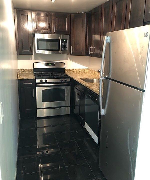 1st image of 240 E 90th St APT 3A