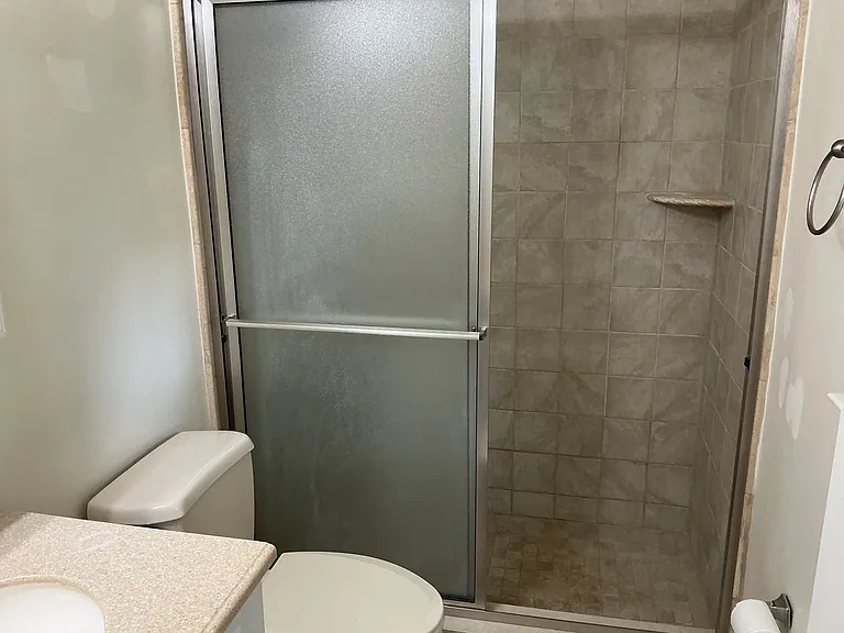 1012 Turkey Point Rd — Photo 5
