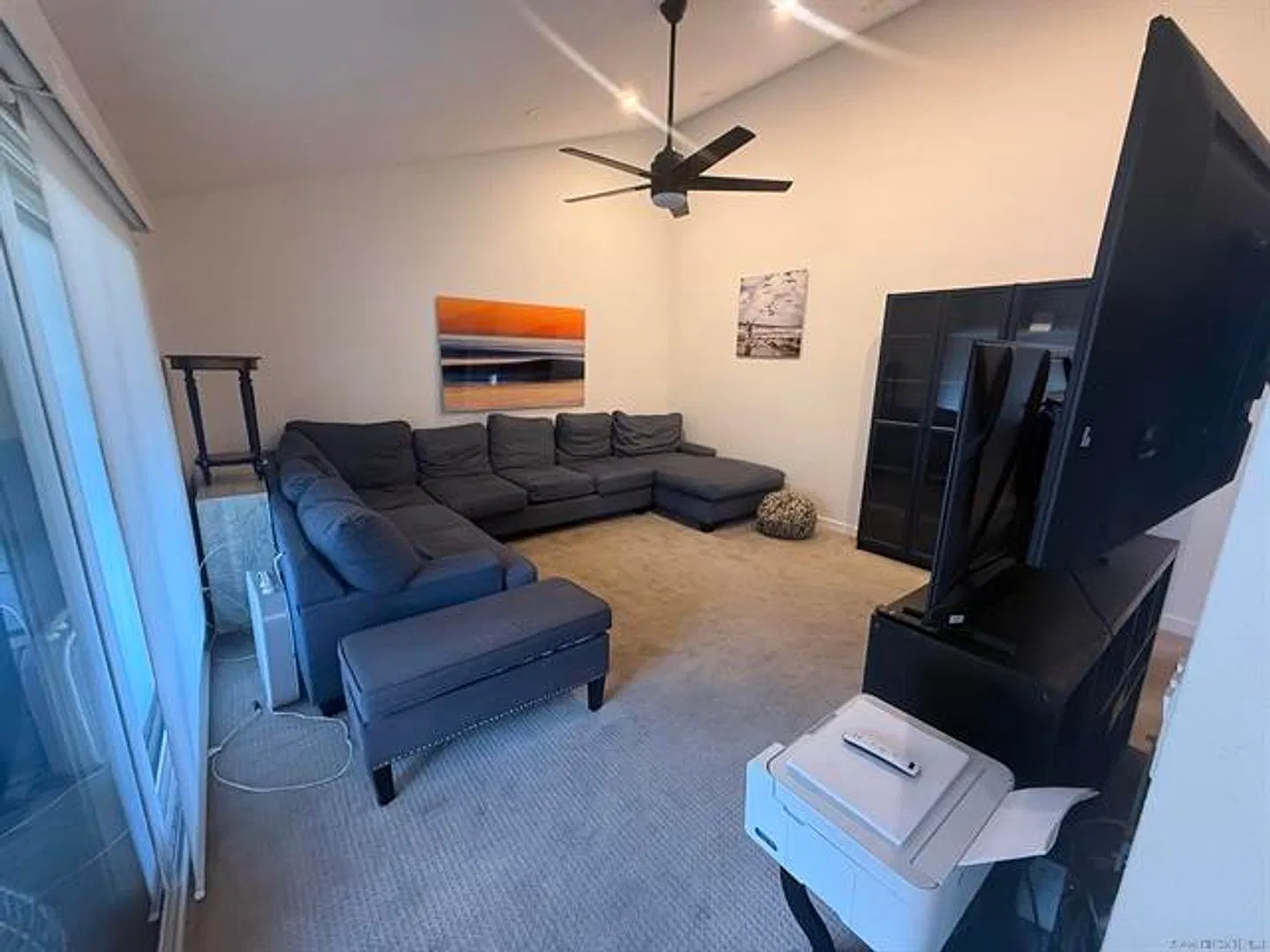 Centrally Located 2 Bed 2 Bath Condo! — Photo 3