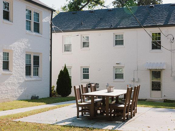 4th image of 3401 Granny White Pike APT L229