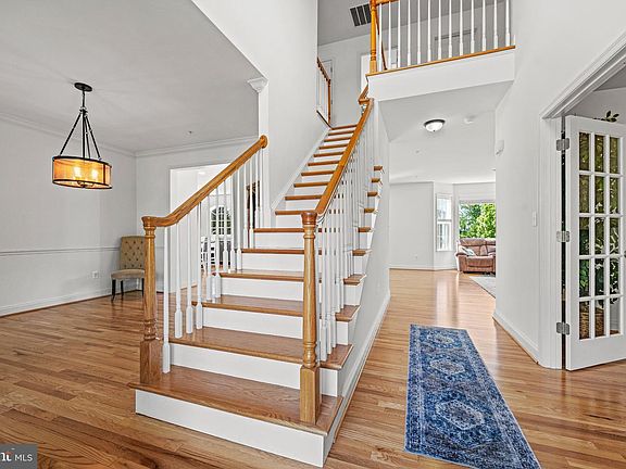4th image of 10693 Harding Rd